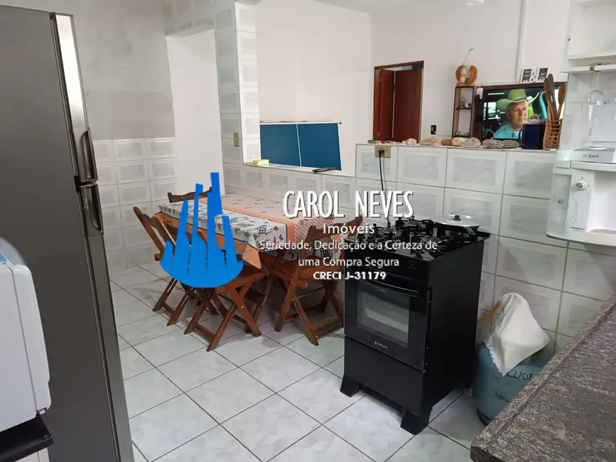 Foto 8 de Casa com 2 quartos à venda, 75m2 em Mongagua - SP