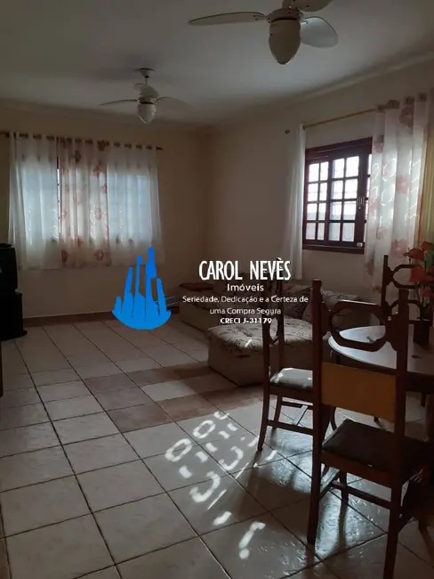 Foto 3 de Casa com 3 quartos à venda, 135m2 em Maracanã, Praia Grande - SP