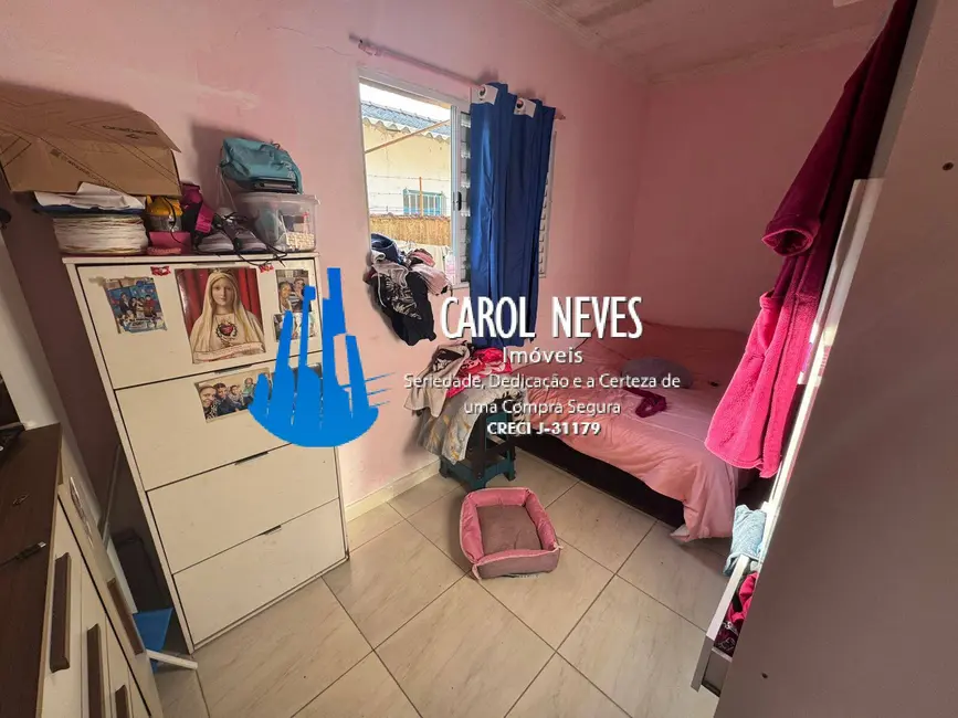 Foto 8 de Casa com 2 quartos à venda, 75m2 em Mongagua - SP