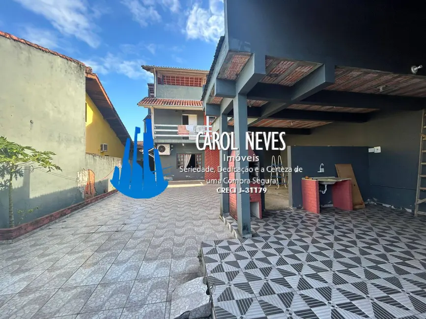 Foto 3 de Casa com 4 quartos à venda, 281m2 em Itanhaem - SP