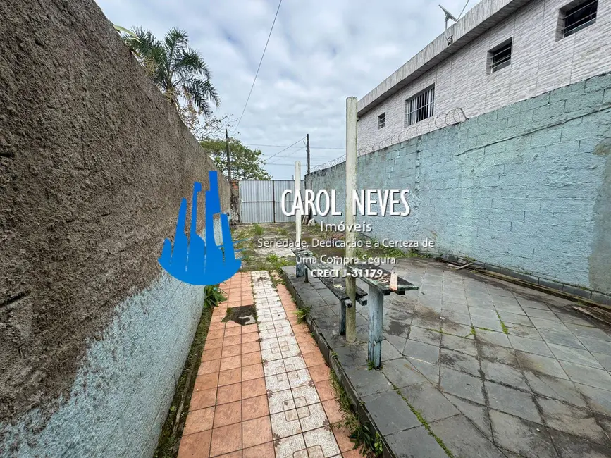 Foto 3 de Casa com 1 quarto à venda, 160m2 em Mongagua - SP