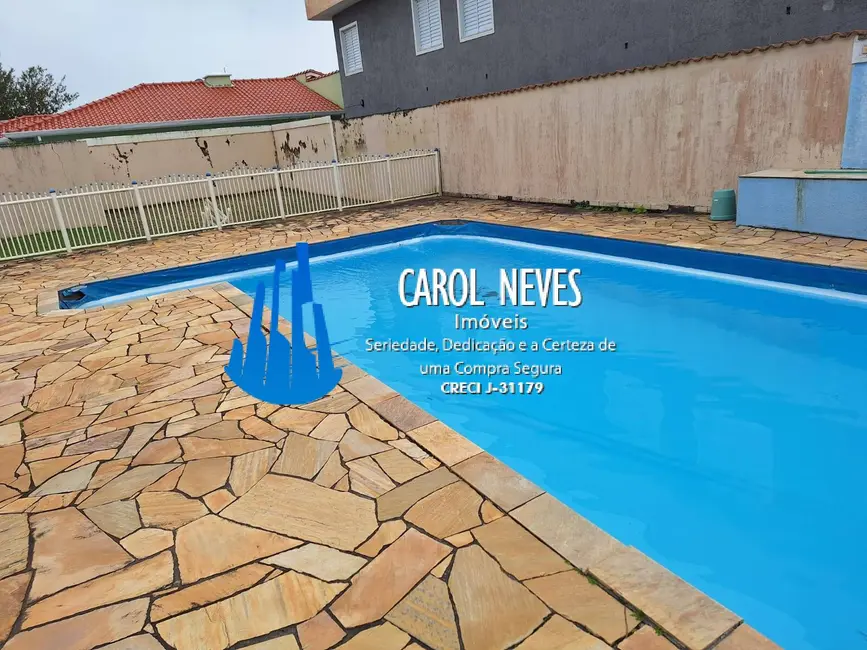 Foto 2 de Casa com 2 quartos à venda, 75m2 em Peruibe - SP