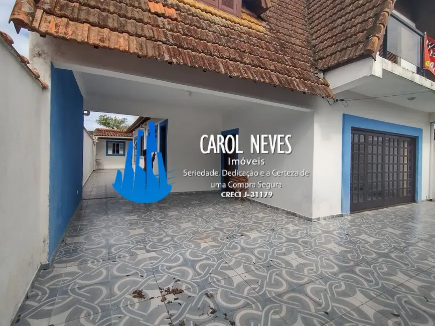 Sobrado com 3 quartos à venda, 275m2 em Itanhaem - SP - imagem 2 Foto 2 de Sobrado com 3 quartos à venda, 275m2 em Itanhaem - SP