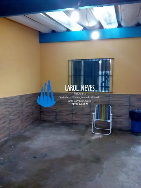 Foto 2 de Casa com 2 quartos à venda, 125m2 em Mongagua - SP