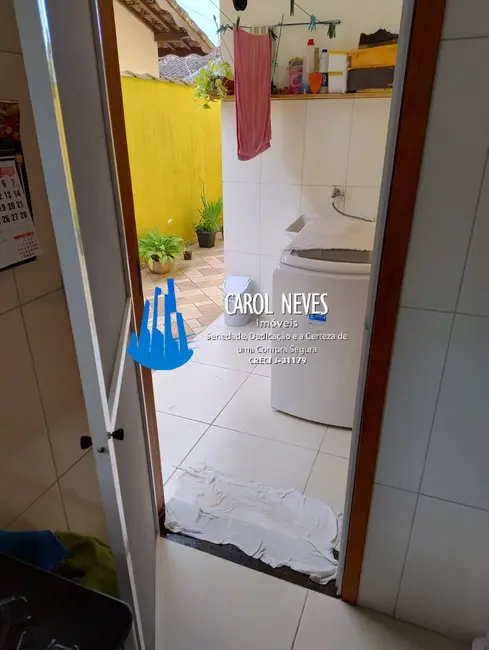 Sobrado com 2 quartos à venda, 60m2 em Itanhaem - SP - imagem 4 Foto 4 de Sobrado com 2 quartos à venda, 60m2 em Itanhaem - SP