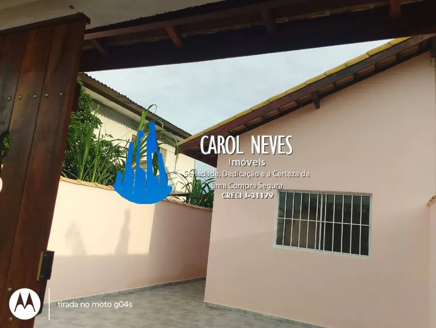 Foto 2 de Casa com 2 quartos à venda, 150m2 em Itanhaem - SP