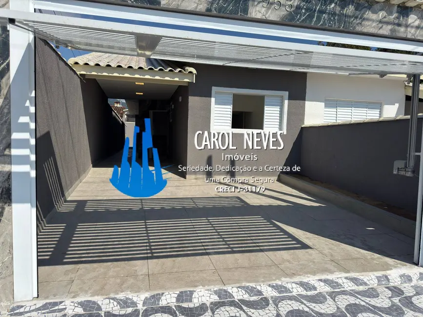 Casa com 3 quartos à venda, 95m2 em Peruibe - SP - imagem 2 Foto 2 de Casa com 3 quartos à venda, 95m2 em Peruibe - SP