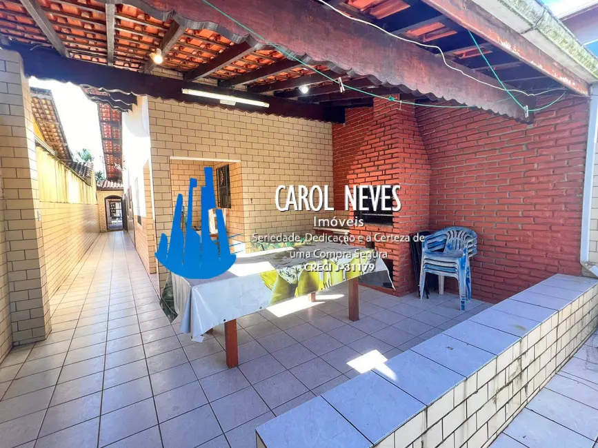 Casa com 2 quartos à venda, 210m2 em Maracanã, Praia Grande - SP - imagem 4 Foto 4 de Casa com 2 quartos à venda, 210m2 em Maracanã, Praia Grande - SP