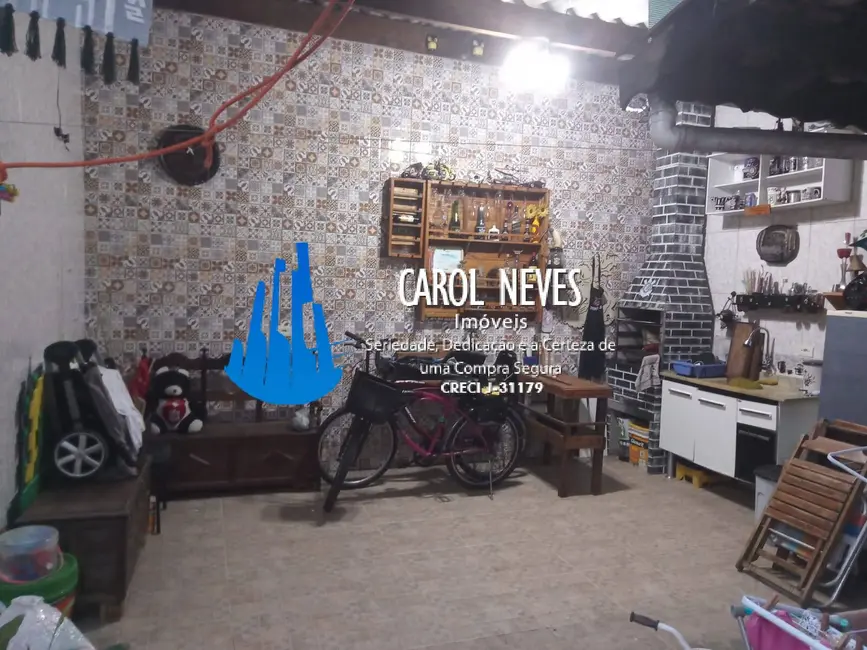 Foto 9 de Casa com 2 quartos à venda, 60m2 em Mongagua - SP