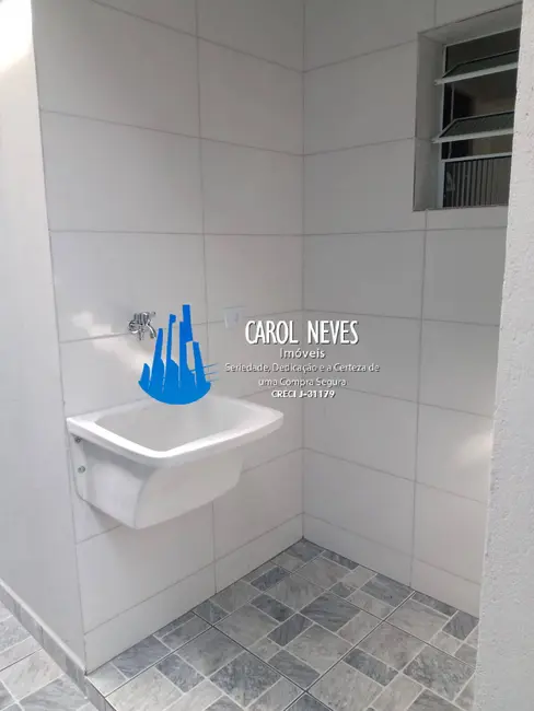 Foto 8 de Casa com 2 quartos à venda, 65m2 em Itanhaem - SP