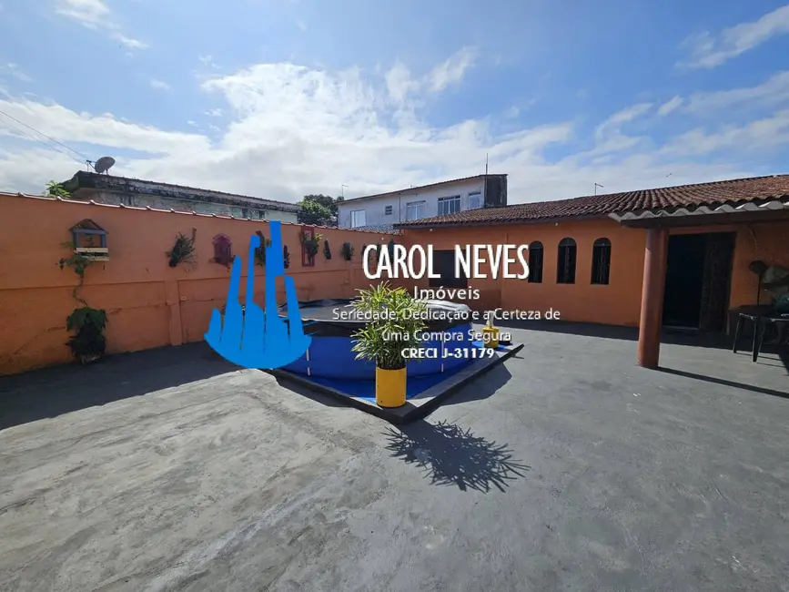 Foto 2 de Casa com 2 quartos à venda, 128m2 em Mongagua - SP