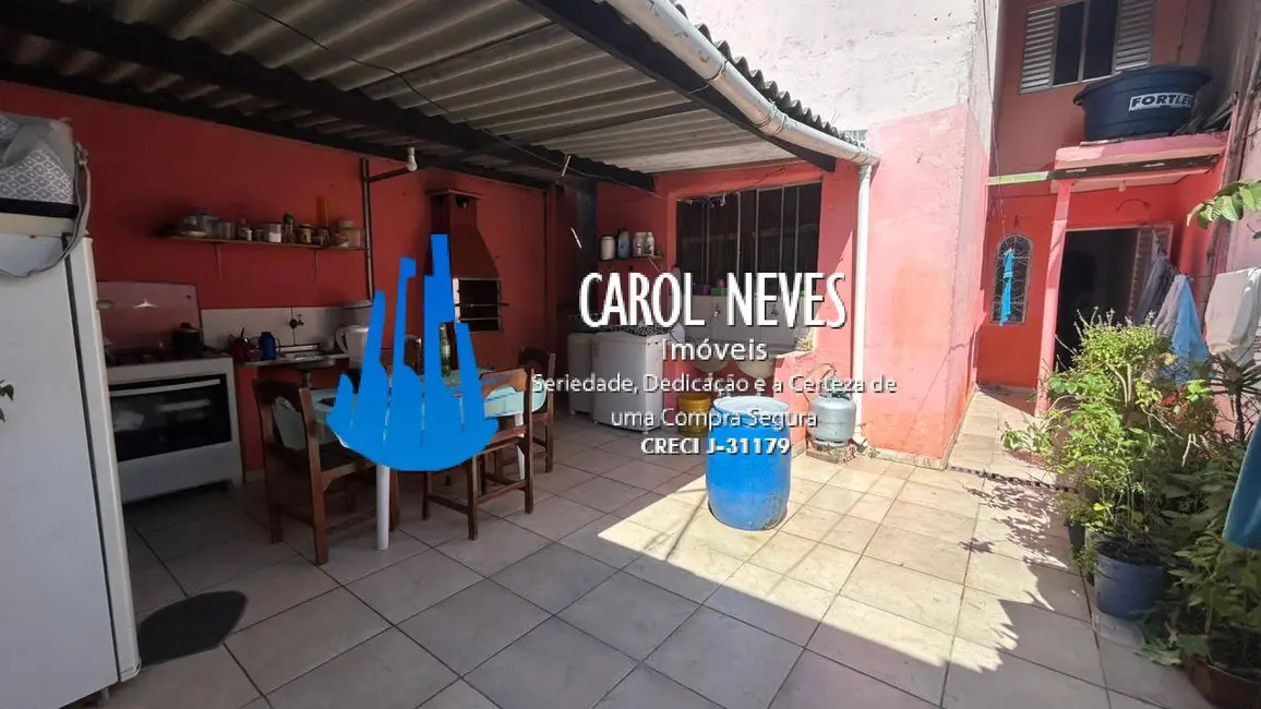 Foto 6 de Casa com 4 quartos à venda, 180m2 em Mongagua - SP