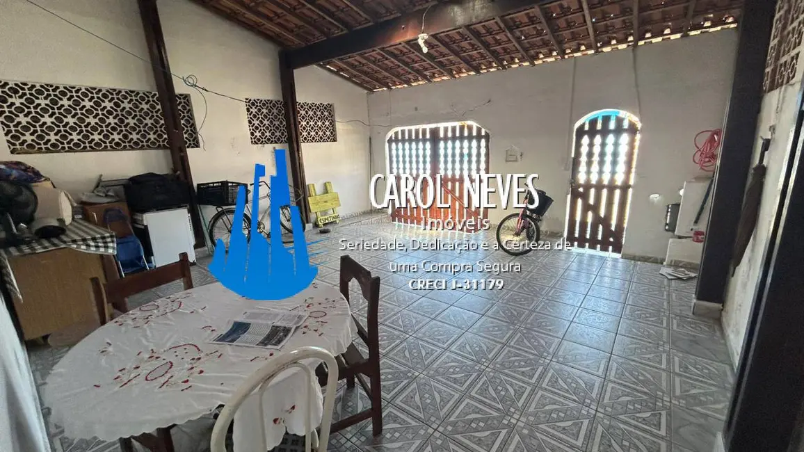 Foto 2 de Casa com 4 quartos à venda, 180m2 em Mongagua - SP