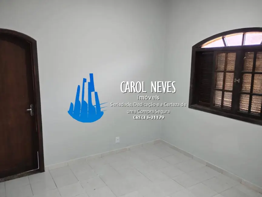 Foto 9 de Casa com 2 quartos à venda, 80m2 em Mongagua - SP