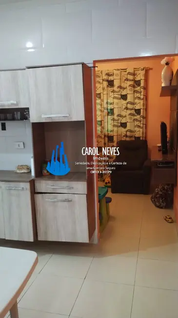 Foto 2 de Casa com 2 quartos à venda, 65m2 em Itanhaem - SP