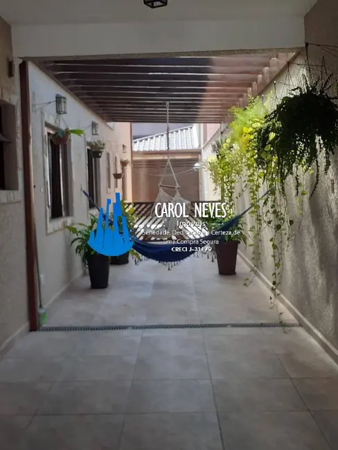 Sobrado com 5 quartos à venda em Centro, Peruibe - SP - imagem 5 Foto 5 de Sobrado com 5 quartos à venda em Centro, Peruibe - SP