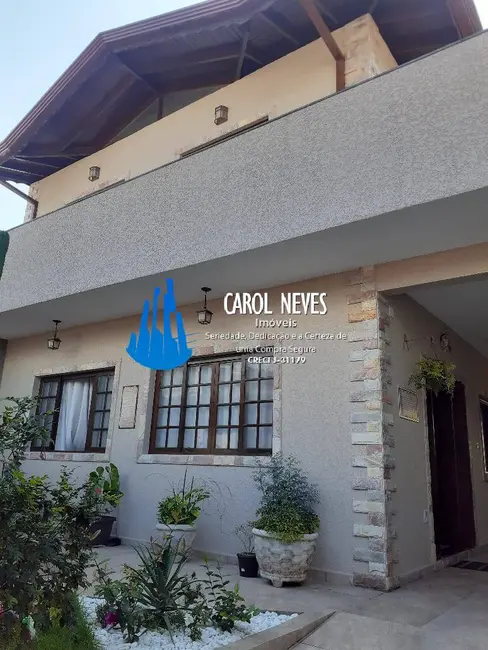 Sobrado com 5 quartos à venda em Centro, Peruibe - SP - imagem 3 Foto 3 de Sobrado com 5 quartos à venda em Centro, Peruibe - SP