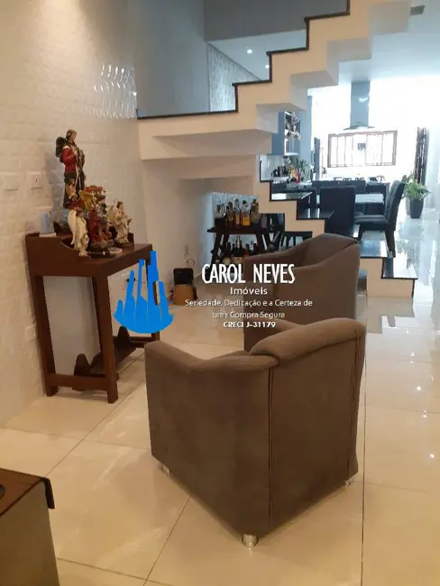 Sobrado com 5 quartos à venda em Centro, Peruibe - SP - imagem 7 Foto 7 de Sobrado com 5 quartos à venda em Centro, Peruibe - SP