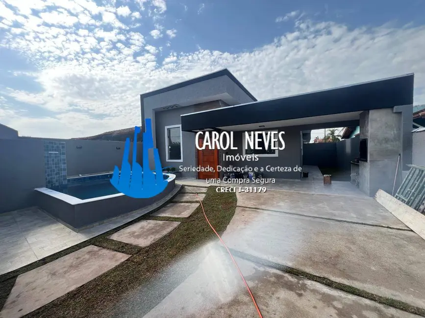 Foto 8 de Casa com 2 quartos à venda, 90m2 em Itanhaem - SP