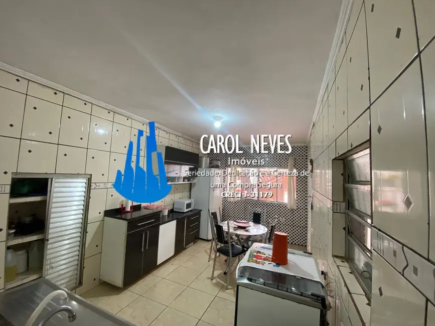 Foto 6 de Sobrado com 2 quartos à venda, 77m2 em Mongagua - SP