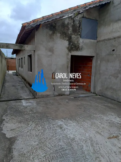 Foto 2 de Casa com 2 quartos à venda, 188m2 em Mongagua - SP