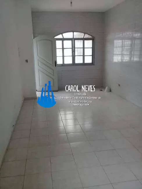 Sobrado com 2 quartos à venda, 116m2 em Itanhaem - SP - imagem 3 Foto 3 de Sobrado com 2 quartos à venda, 116m2 em Itanhaem - SP