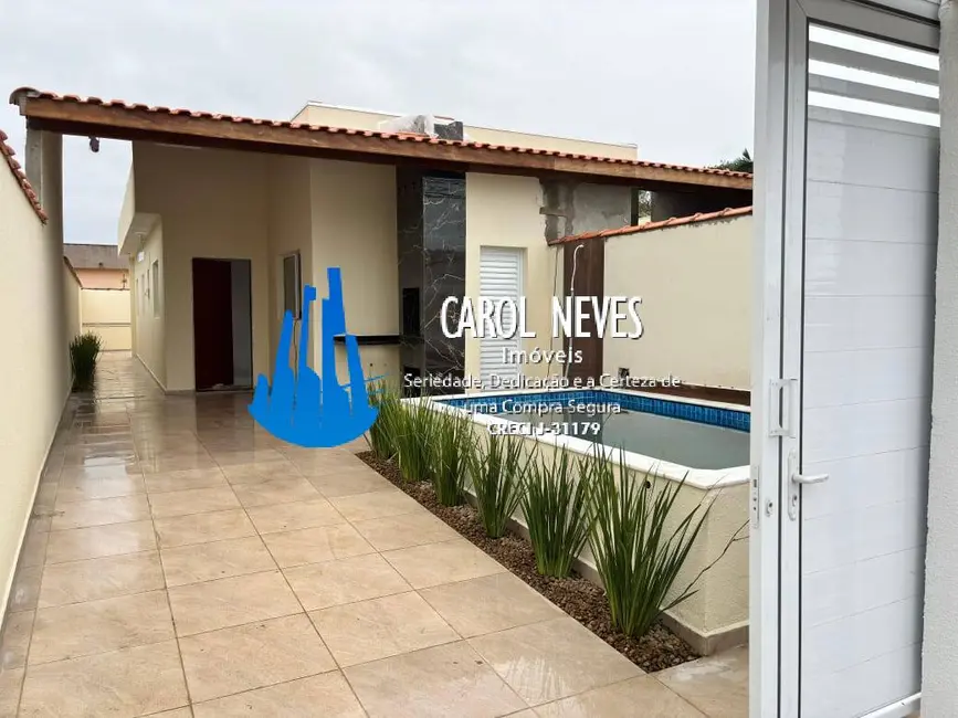 Foto 2 de Casa com 2 quartos à venda, 59m2 em Itanhaem - SP