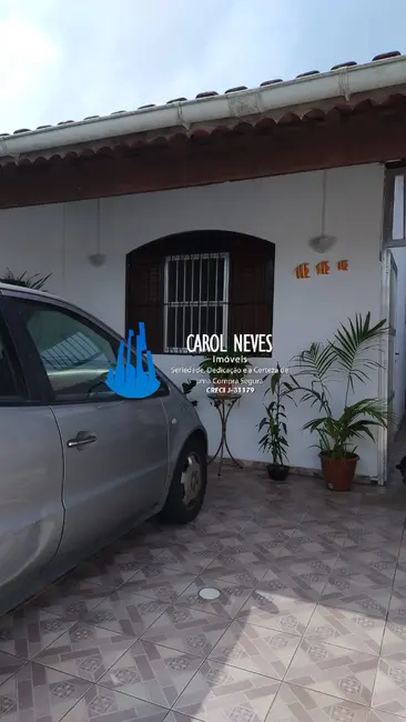 Foto 2 de Casa com 2 quartos à venda, 70m2 em Mongagua - SP