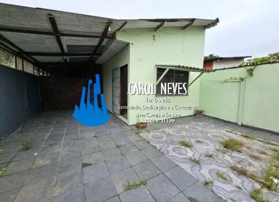 Foto 2 de Casa com 3 quartos à venda, 74m2 em Itanhaem - SP