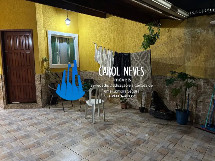 Foto 3 de Casa com 2 quartos à venda, 44m2 em Mongagua - SP