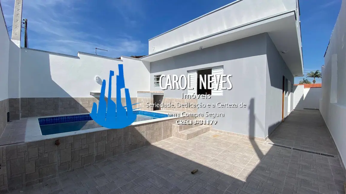 Foto 2 de Casa com 2 quartos à venda, 60m2 em Itanhaem - SP