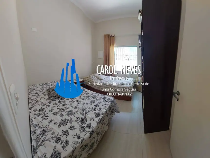 Foto 8 de Casa com 4 quartos à venda, 116m2 em Mongagua - SP