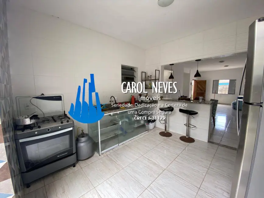 Foto 2 de Casa com 2 quartos à venda, 65m2 em Mongagua - SP