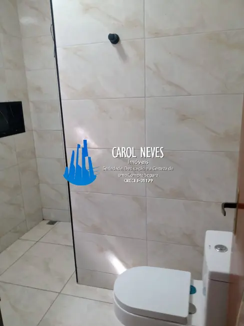 Foto 7 de Casa com 2 quartos à venda, 65m2 em Itanhaem - SP