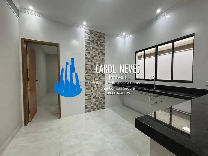 Foto 8 de Casa com 3 quartos à venda, 72m2 em Itanhaem - SP