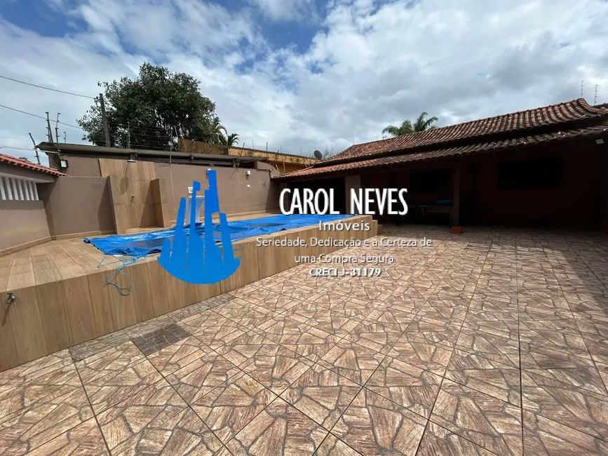 Foto 3 de Casa com 4 quartos à venda, 142m2 em Mongagua - SP