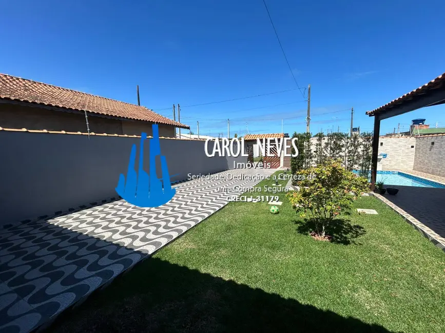 Foto 4 de Casa com 2 quartos à venda, 176m2 em Mongagua - SP