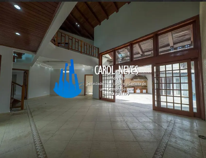 Casa com 5 quartos à venda, 492m2 em Canto do Forte, Praia Grande - SP - imagem 5 Foto 5 de Casa com 5 quartos à venda, 492m2 em Canto do Forte, Praia Grande - SP