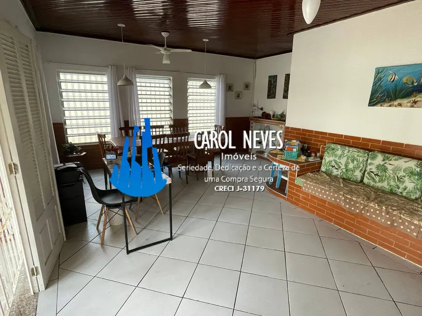 Casa com 4 quartos à venda e para alugar, 137m2 em Mongagua - SP - imagem 7 Foto 7 de Casa com 4 quartos à venda e para alugar, 137m2 em Mongagua - SP