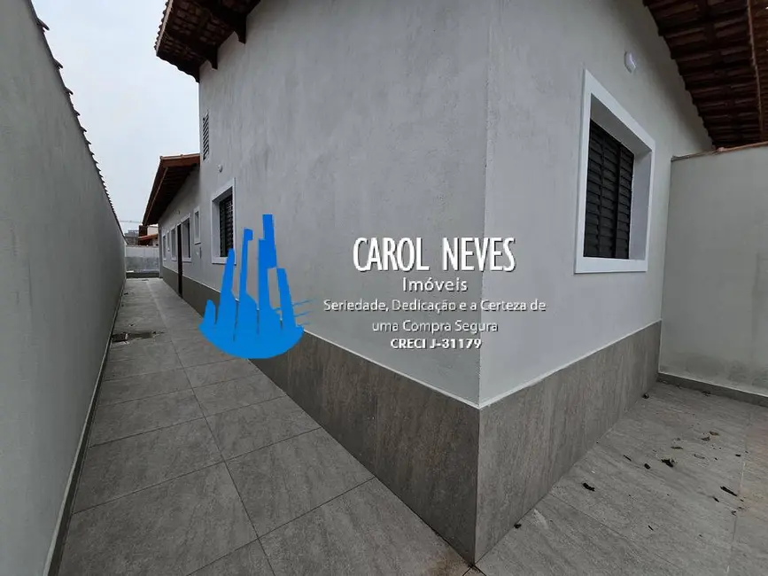 Casa com 3 quartos à venda, 73m2 em Itanhaem - SP - imagem 4 Foto 4 de Casa com 3 quartos à venda, 73m2 em Itanhaem - SP
