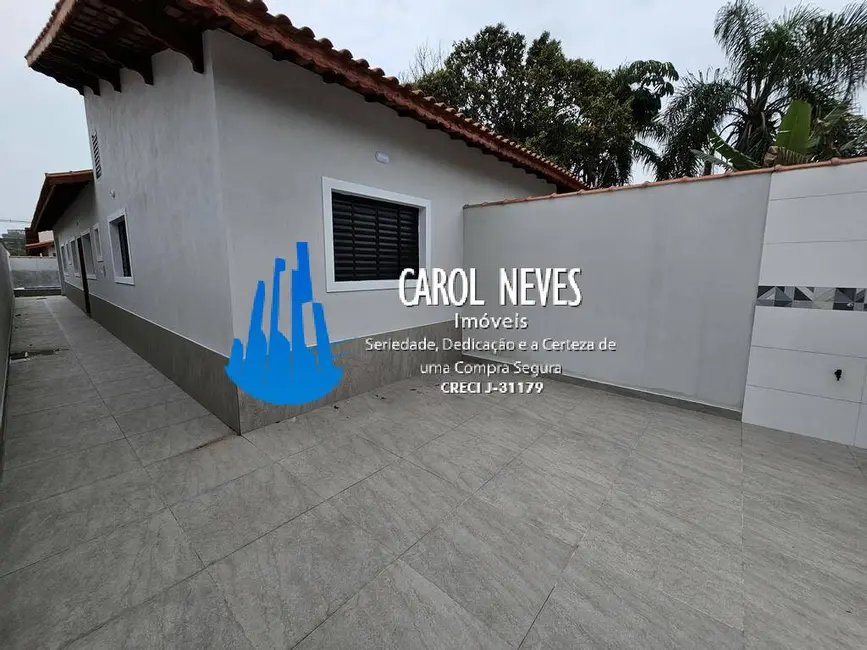 Casa com 3 quartos à venda, 73m2 em Itanhaem - SP - imagem 3 Foto 3 de Casa com 3 quartos à venda, 73m2 em Itanhaem - SP