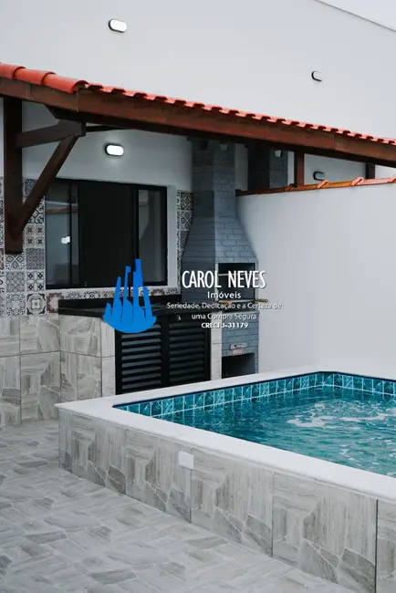 Foto 2 de Casa com 2 quartos à venda, 69m2 em Itanhaem - SP