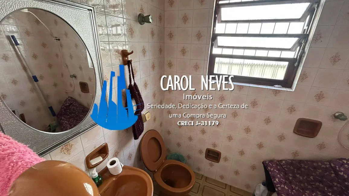 Foto 9 de Casa com 2 quartos à venda, 80m2 em Mongagua - SP