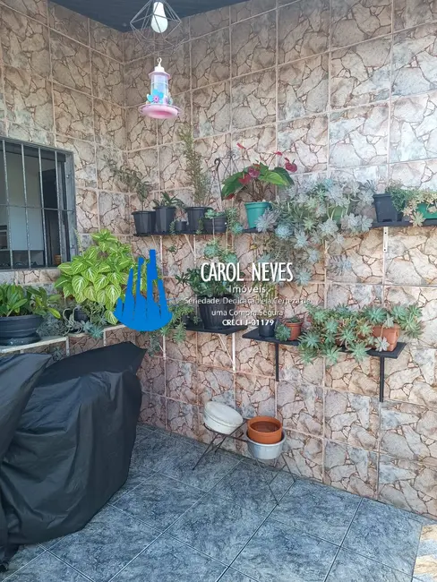 Foto 3 de Casa com 2 quartos à venda em Mongagua - SP