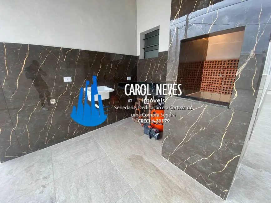 Foto 4 de Casa com 3 quartos à venda em Itanhaem - SP