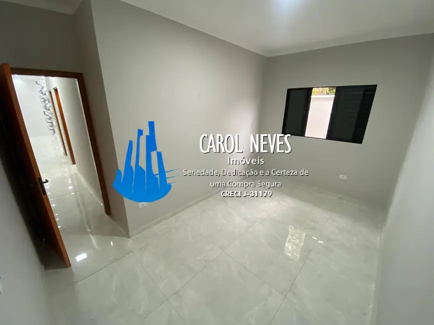 Foto 8 de Casa com 2 quartos à venda em Itanhaem - SP