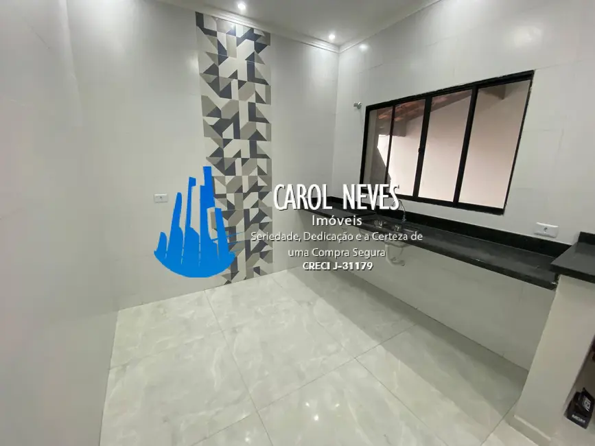 Foto 6 de Casa com 2 quartos à venda em Itanhaem - SP