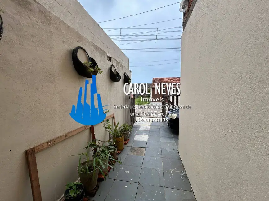 Casa com 2 quartos para alugar em Mongagua - SP - imagem 2 Foto 2 de Casa com 2 quartos para alugar em Mongagua - SP