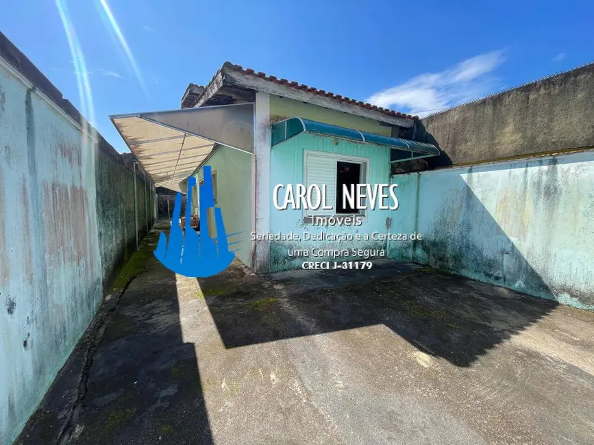 Foto 2 de Casa com 2 quartos à venda, 92m2 em Mongagua - SP