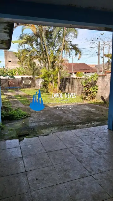 Foto 8 de Casa com 2 quartos à venda, 70m2 em Itanhaem - SP